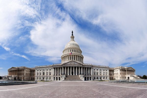 Top Democrat Has A Change Of Heart, Could Flip To Team Red (1)