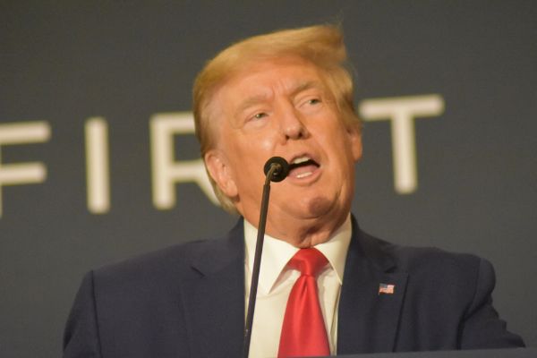 Trump Promises to Let RFK Jr. ‘Go Wild’ in Fight Against Big Pharma