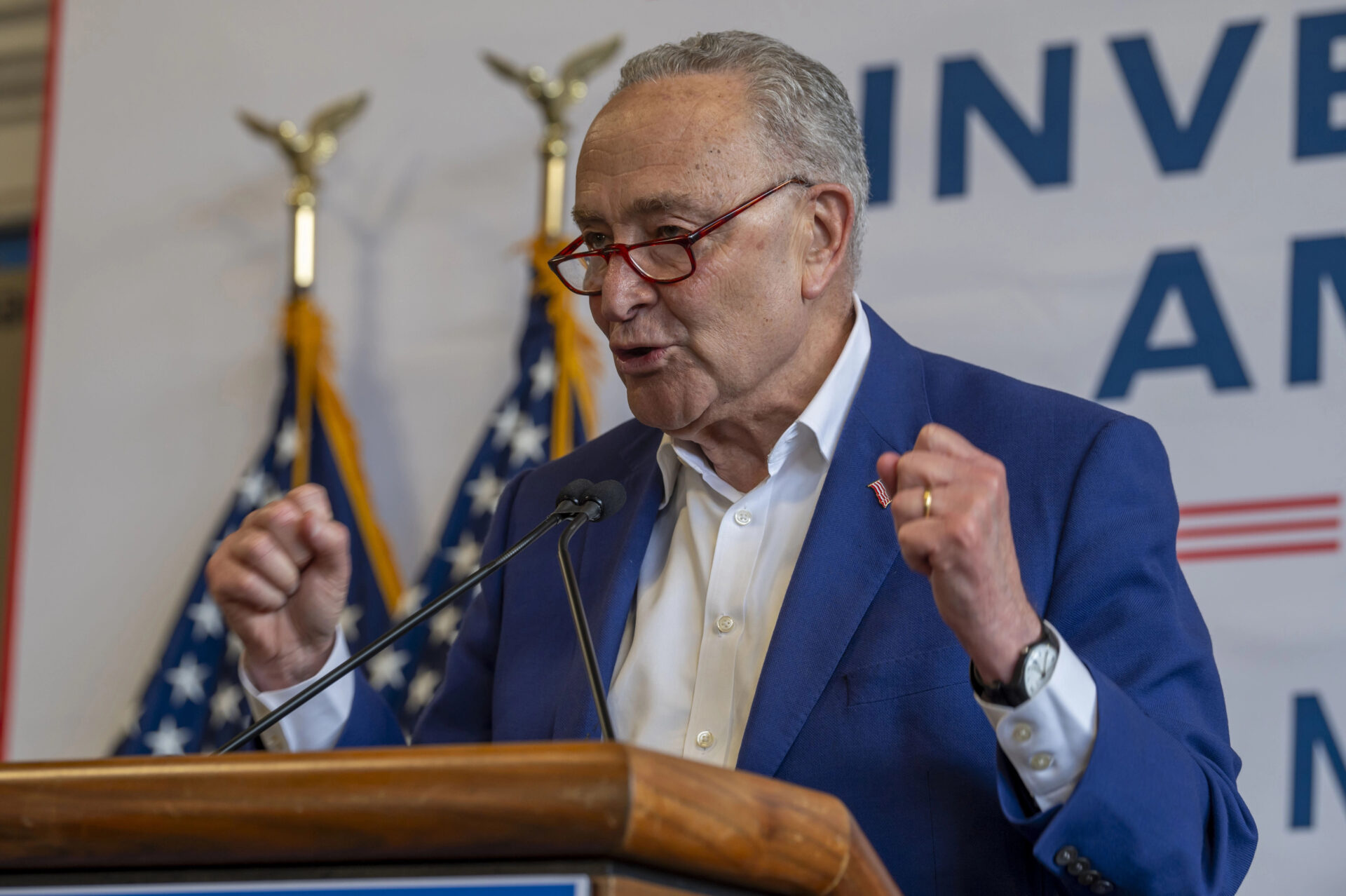 Chuck Schumer’s Genius Anti-Trump Strategy: Throw Tantrums