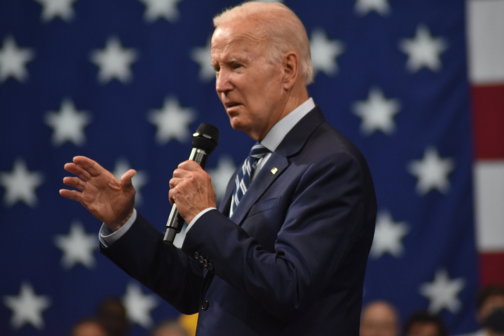 Biden’s Open Borders: Congress Warns 18,000 Terrorists Let Into U.S.